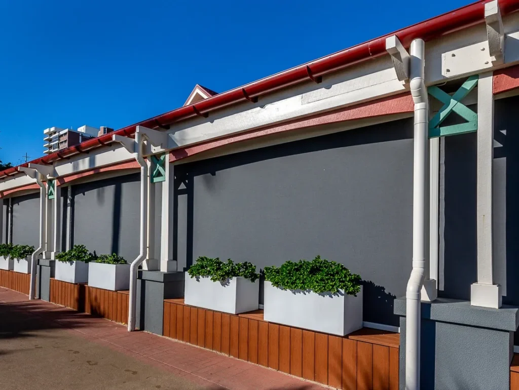 widescreen awning